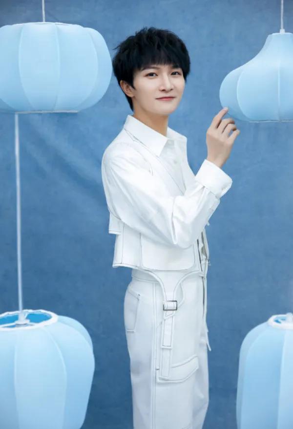 刘大锤最新爆料周深唱的歌,刘大锤独家爆料,神秘曲目即将上线